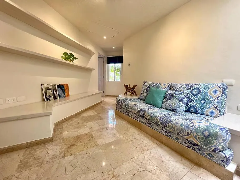 5Br Ocean Front Hotel Zone Luxury House By Solmar Rentals Cancun