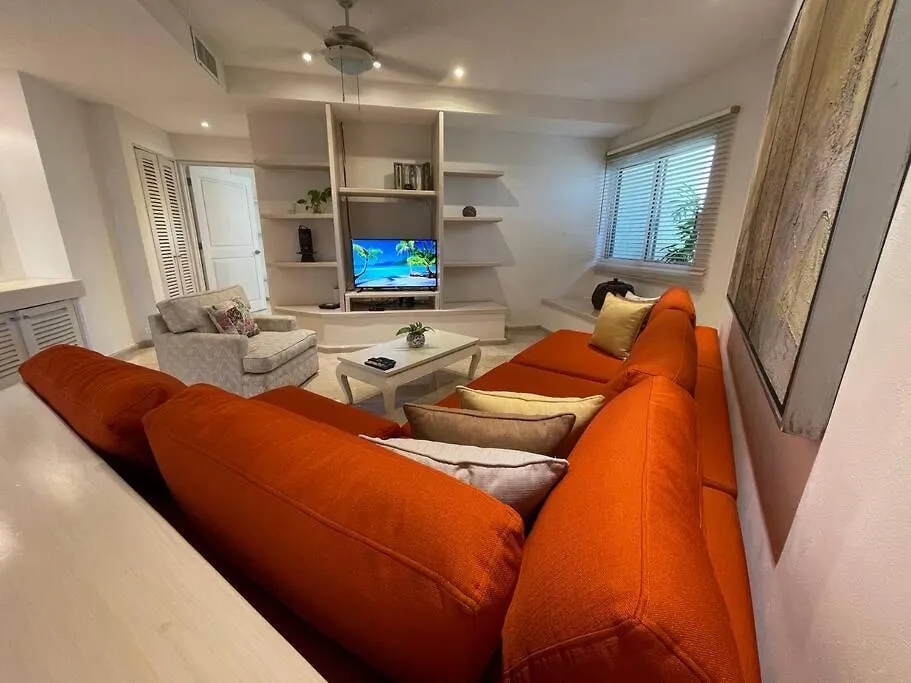 5Br Ocean Front Hotel Zone Luxury House By Solmar Rentals Cancun