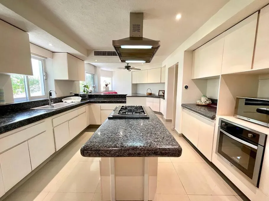 Holiday home 5Br Ocean Front Hotel Zone Luxury House By Solmar Rentals Cancun