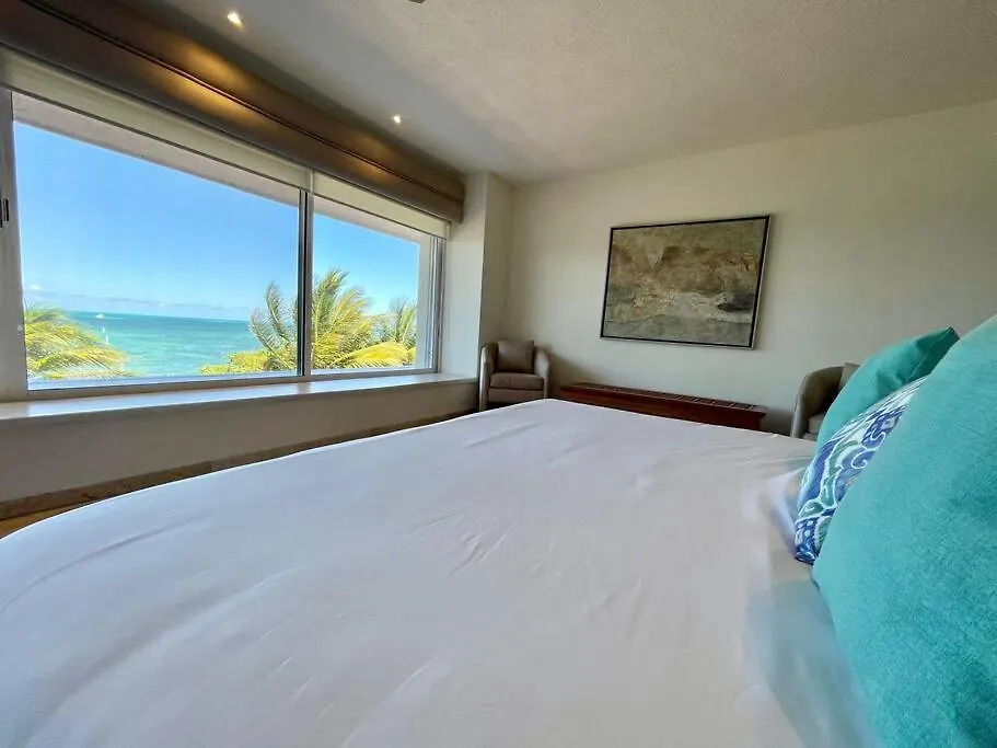 5Br Ocean Front Hotel Zone Luxury House By Solmar Rentals Cancun