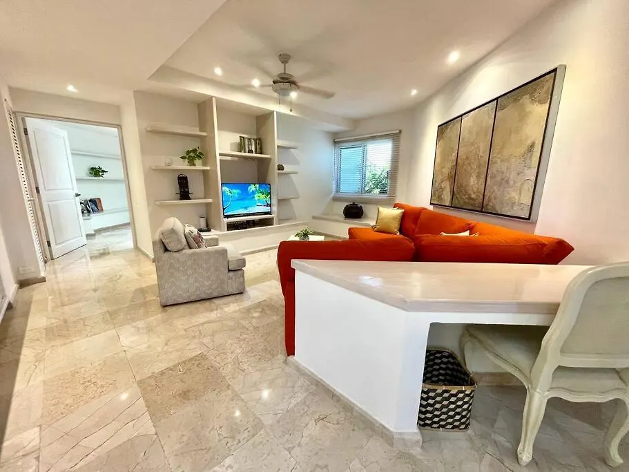 5Br Ocean Front Hotel Zone Luxury House By Solmar Rentals Cancun